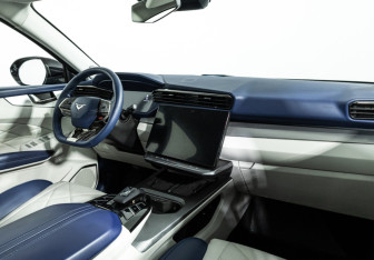 Подержанный автомобиль Kaiyi X7 Kunlun 2024 года (9 фото)