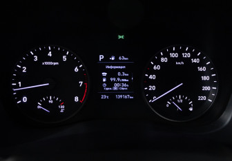 Подержанный автомобиль Hyundai Solaris Sedan 2017 года (12 фото)