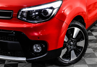 Подержанный автомобиль Kia Soul 2017 года (2 фото)