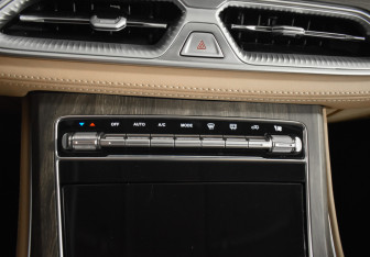 Подержанный автомобиль Evolute i-SPACE 2024 года (20 фото)