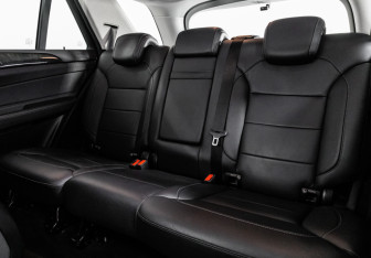 Подержанный автомобиль Mercedes-Benz GLE 2016 года (28 фото)