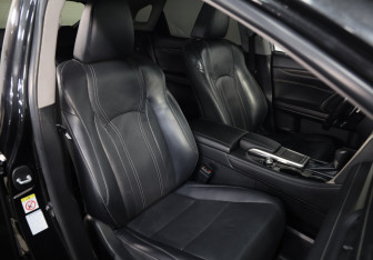 Подержанный автомобиль Lexus RX 2019 года (29 фото)