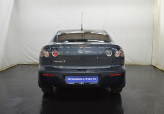 Подержанный автомобиль Mazda 3 Sedan 2008 года (6 фото)