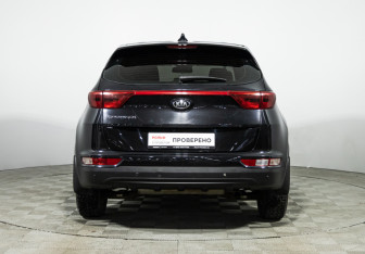 Подержанный автомобиль Kia Sportage 2017 года (6 фото)