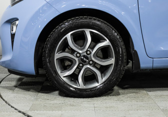 Подержанный автомобиль Kia Picanto 2022 года (9 фото)