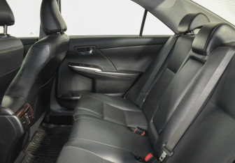 Подержанный автомобиль Toyota Camry Sedan 2017 года (12 фото)