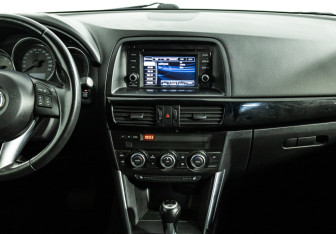 Подержанный автомобиль Mazda CX-5 2013 года (14 фото)