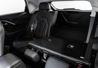 Подержанный автомобиль Omoda C5 2023 года (22 фото)