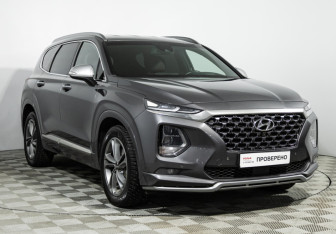 Подержанный автомобиль Hyundai Santa Fe 2019 года (3 фото)