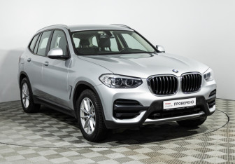 Подержанный автомобиль BMW X3 2020 года (3 фото)