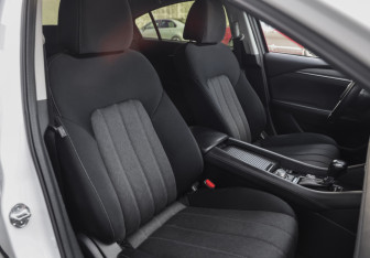 Подержанный автомобиль Mazda 6 Sedan 2018 года (26 фото)