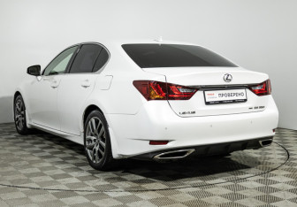Подержанный автомобиль Lexus GS 2014 года (7 фото)
