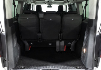 Подержанный автомобиль Citroen SpaceTourer 2020 года (20 фото)