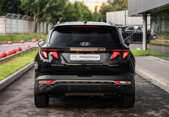 Подержанный автомобиль Hyundai Tucson 2022 года (7 фото)