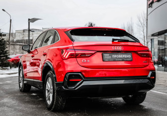 Подержанный автомобиль Audi Q3 Sportback 2020 года (9 фото)