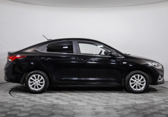 Подержанный автомобиль Hyundai Solaris Sedan 2017 года (4 фото)