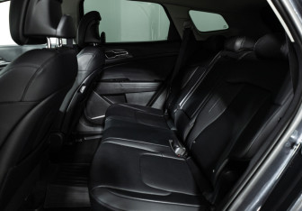 Подержанный автомобиль Kia Sportage 2025 года (10 фото)