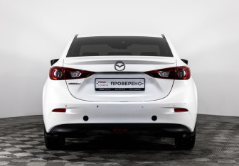 Подержанный автомобиль Mazda 3 Sedan 2013 года (6 фото)