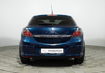 Подержанный автомобиль Opel Astra Hatchback 2007 года (6 фото)