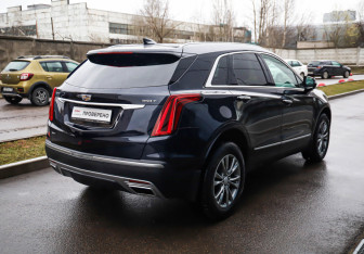 Подержанный автомобиль Cadillac XT5 2021 года (4 фото)