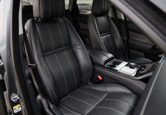 Подержанный автомобиль Land Rover Range Rover Velar 2019 года (25 фото)