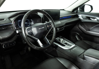 Подержанный автомобиль Haval Jolion 2024 года (11 фото)