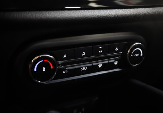 Подержанный автомобиль Chery Tiggo 4 2022 года (18 фото)