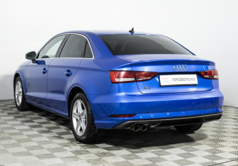 Подержанный автомобиль Audi A3 Sedan 2019 года (7 фото)