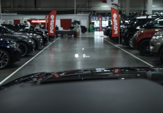 Подержанный автомобиль Land Rover Range Rover 2021 года (20 фото)