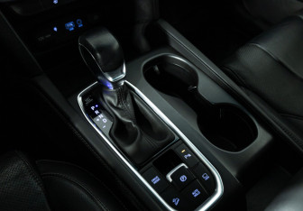 Подержанный автомобиль Hyundai Santa Fe 2020 года (18 фото)
