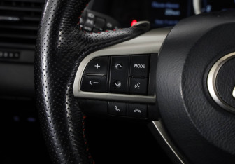 Подержанный автомобиль Lexus RX 2015 года (13 фото)