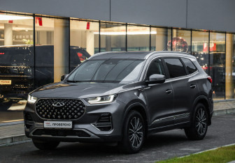 Подержанный автомобиль Chery Tiggo 8 Pro 2022 года (3 фото)