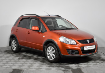 Подержанный автомобиль Suzuki SX4 Hatchback 2011 года (3 фото)