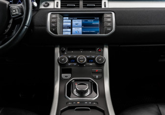 Подержанный автомобиль Land Rover Range Rover Evoque 2014 года (13 фото)