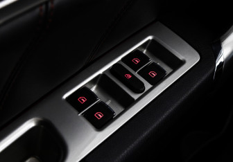 Подержанный автомобиль Haval H6 2019 года (18 фото)