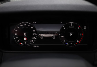 Подержанный автомобиль Land Rover Range Rover Velar 2018 года (14 фото)