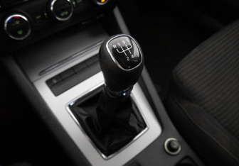 Подержанный автомобиль Skoda Octavia Liftback 2014 года (19 фото)