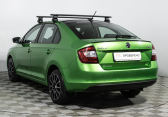 Подержанный автомобиль Skoda Rapid Liftback 2017 года (7 фото)