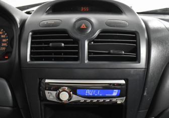 Подержанный автомобиль Nissan Almera Classic 2007 года (17 фото)