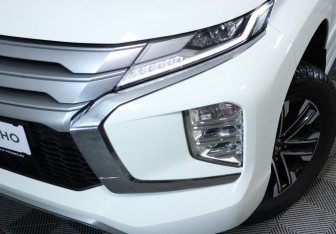 Подержанный автомобиль Mitsubishi Montero Sport 2022 года (10 фото)