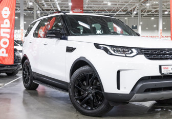 Подержанный автомобиль Land Rover Discovery 2019 года (7 фото)