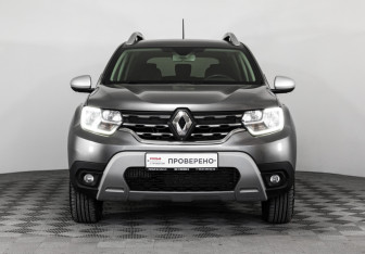 Подержанный автомобиль Renault Duster 2021 года (2 фото)