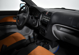 Подержанный автомобиль Kia Picanto 2007 года (10 фото)