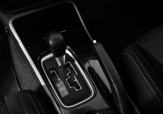 Подержанный автомобиль Mitsubishi Outlander 2018 года (11 фото)