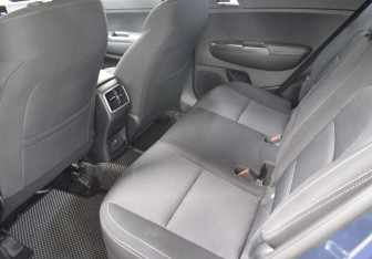 Подержанный автомобиль Kia Sportage 2018 года (11 фото)