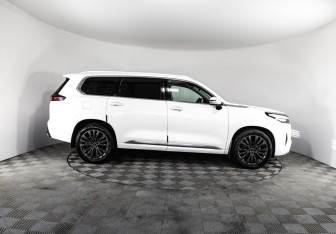 Подержанный автомобиль Exeed VX 2021 года (6 фото)