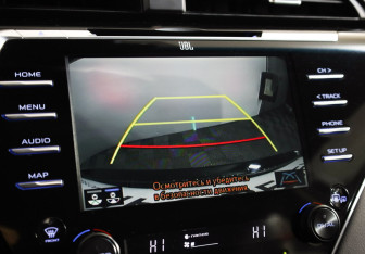 Подержанный автомобиль Toyota Camry Sedan 2019 года (16 фото)