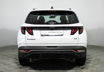 Подержанный автомобиль Hyundai Tucson 2023 года (6 фото)