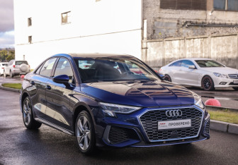 Подержанный автомобиль Audi A3 Sedan 2021 года (5 фото)