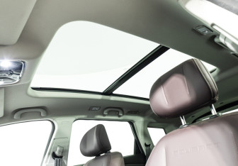 Подержанный автомобиль Soueast S09 2024 года (17 фото)